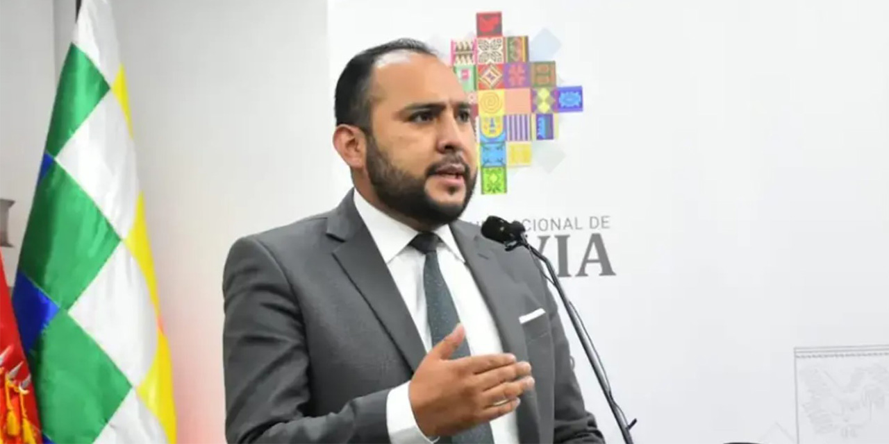 RÍOS RESPONSABILIZA A EVO POR LOS FALLECIDOS Y LA VIOLENCIA